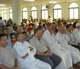 بالصور: جمعية إقرأ الخيرية تنظم حفلاً لحفظة أجزاء من كتاب الله ودورات احكام بالنصيرات