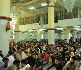 بالصور: حركة الجهاد تنظم حفلاً بعنوان«  على خطى الشقاقى » لتكريم أمراء الأسر بالحركة بغزة 