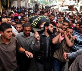 بالصور: سرايا القدس تشيع جثامين شهدائها بمدينة غزة