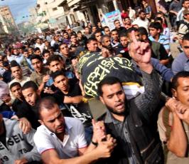 بالصور: سرايا القدس تشيع جثامين شهدائها بمدينة غزة