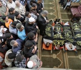 بالصور: سرايا القدس تشيع جثامين شهدائها بمدينة غزة