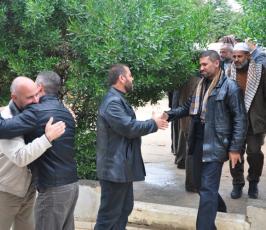 بالصور: عائلة الدحدوح تستضيف الأسرى المحريين بعد أدائهم فريضة الحج