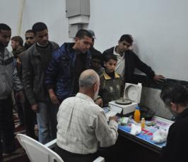 بالصور: الرابطة الاسلامية تنظم حملة تبرع بالدم برفح