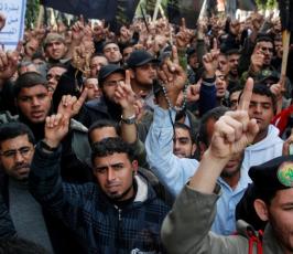 بالصور: الجهاد الاسلامى تنظم مسيرة حاشدة دعماً للقدس