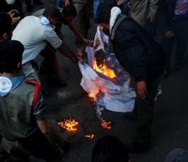 بالصور: الجهاد الاسلامى تنظم مسيرة حاشدة دعماً للقدس