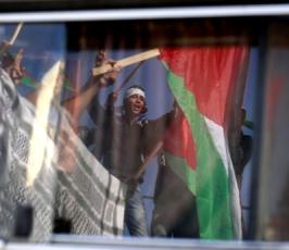 بالصور: مسيرات باليوم العالمى للتضامن مع الشعب الفلسطينى أمام مقر الأمم المتحدة