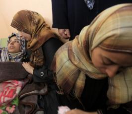 بالصور: إصابات وأضرار بالمنازل إثر العدوان الصهيونى على قطاع غزة