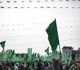 بالصور: حماس تحي ذكرى انطلاقتها في ساحة الكتيبة بمدينة غزة