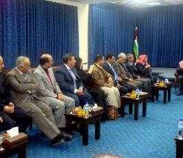 بالصور: هنية يستقبل وفد إردنى بمجلس الوزراء بغزة