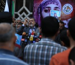 وقفة احتفال بالافراج عن الاسيرة لينا الجربونى ‫(38863374)‬ ‫‬