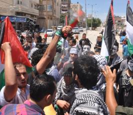 بالصور: الفلسطينيون يحيون ذكرى النكبة الـ66 على احتلال فلسطين