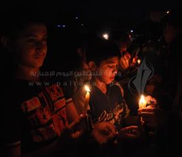 مسيرة شموع للأطفال