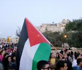 القدس تنتفض ابتهاجا بانتصار ارادة الشيخ عدنان