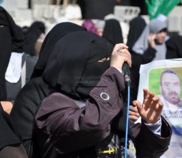 العمل النسائي يشاركون في خيمة التضامن مع الاسرى بغزة