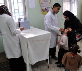 حملة تطعيم الأطفال ضد الشلل