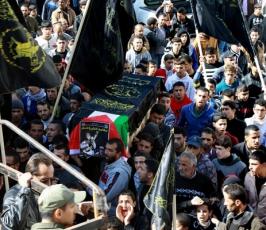 بالصور.. تشييع جثمان الاستشهادي "عبد الكريم طحاينة" من جنين