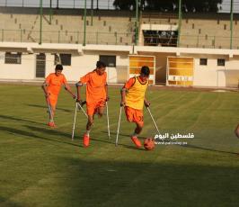 دوري كرة القدم بين أشبال وزهرات مبتوري الأقدام في غزة برعاية الصليب الأحمر  (10).JPG