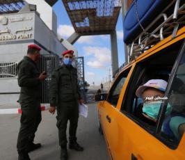 فتح معبر رفح استثنائياً  (11).jpeg