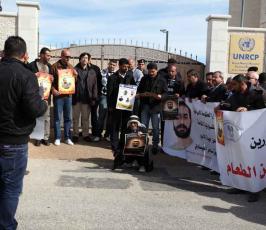 خاص فلسطين اليوم..أهالي الأسرى يعتصمون أمام مقر الأمم المتحدة برام الله