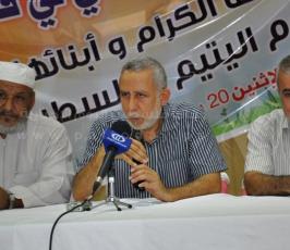 الجهاد الإسلامي تنظم إفطارا جماعياً وتوزع مئات المساعدات المالية للأيتام بغزة