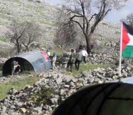 خاص فلسطين اليوم.اعتقالات وإصابات بالاختناق في "المناطير" قرب نابلس