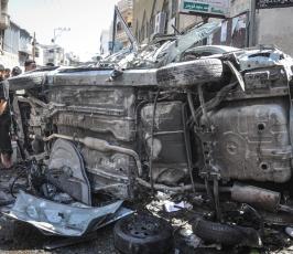 قصف سيارة 2014