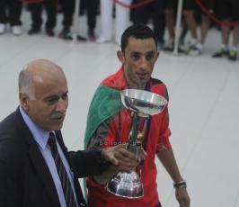 وصول المنتخب الفلسطيني لكرة القدم الى رام الله ولقاء الرئيس عباس