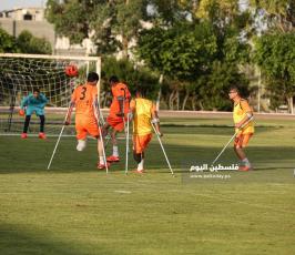دوري كرة القدم بين أشبال وزهرات مبتوري الأقدام في غزة برعاية الصليب الأحمر  (7).JPG