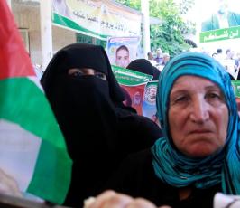الاعتصام الاسبوعى لاهالى الاسرى تضامناً مع ابنائهم بسجون الاحتلال