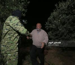 والدا  قائد اركان المقاومة فى فلسطين بهاء أبو العطا (14).JPG