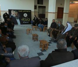 د. محمد الهندي يزور منزل الامين العام الراحل د. رمضان شلح ومنزل القائد بهاء ابو العطا (25)
