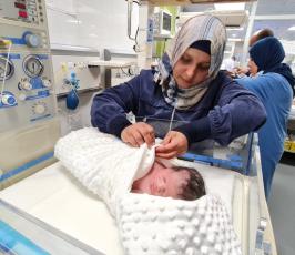 الأسير محمد القدرة يرزق بطفل من نطفة مهربة (3)