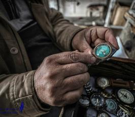 صانع الساعات الفلسطيني الحاج فائق نصر  (16)