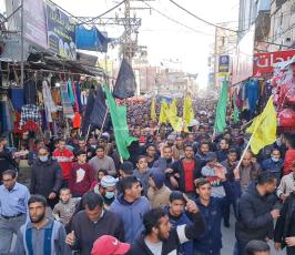 جماهير كبيرة تشيع جثامين شهداء خانيونس (2)