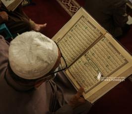 قراءة القرآن الكريم في مساجد غزة خلال شهر رمضان المبارك (8)