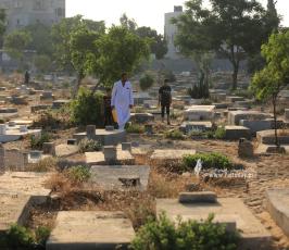مقابر وجهة الغزيين في عيد الفطر.. وحزن على شهداء العدوان (8)