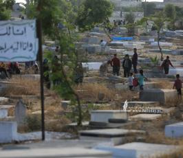 مقابر وجهة الغزيين في عيد الفطر.. وحزن على شهداء العدوان (3)