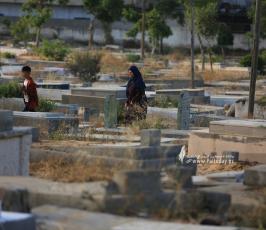 مقابر وجهة الغزيين في عيد الفطر.. وحزن على شهداء العدوان (4)