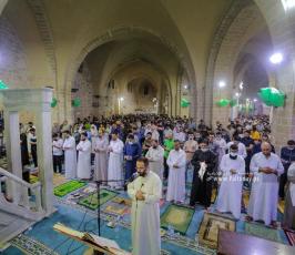  إحياء ليلة السابع والعشرين من رمضان في المسجد العمري الكبير في غزة (5)