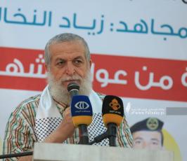نافذ عزام (5)