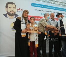 تكريم عوائل شهداء معركة سيف القدس (56)