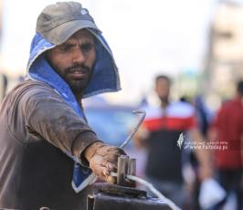عمال مصريين بغزة (9)