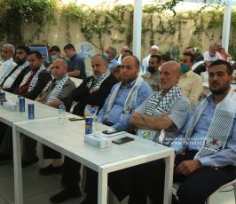 تكريم عوائل شهداء معركة سيف القدس (41)