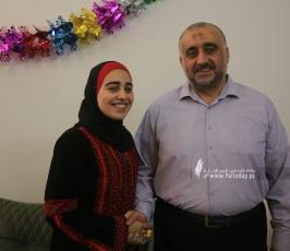 وفاء خالد سعيد فارس الأولى على مستوى فلسطي (2)