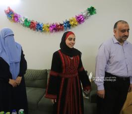 وفاء خالد سعيد فارس الأولى على مستوى فلسطي (1)