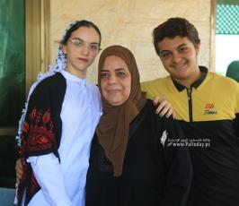 بالصورالطالبة منة الله مشعل حسن البطة الأولى على مستوى فلسطين القسم الأدبي بمعدل 99.7 %  من غزة (9)