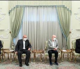 الرئيس الايراني ابراهيم رئيسي يستقبل امين عام الجهاد الاسلامي القائد زياد النخالة في طهران (8)