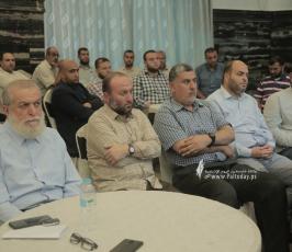 مهجة القدس تكرم المتفوقين من أبناء الشهداء والأسرى في الثانوية العامة (4)