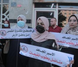 لجنة النقابيات فى الاتحاد الاسلامي تنظم وقفة نصرة للأسرى في سجون الاحتلال (2)