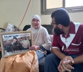 زيارة أسرى محررين من حركة الجهاد الإسلامي لمنزل المحرر محمود الع